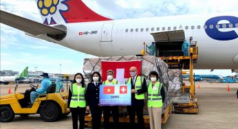 Hải quan sân bay Tân Sơn Nhất thông quan nhanh lô hàng y tế viện trợ trị giá hơn 120 tỷ đồng