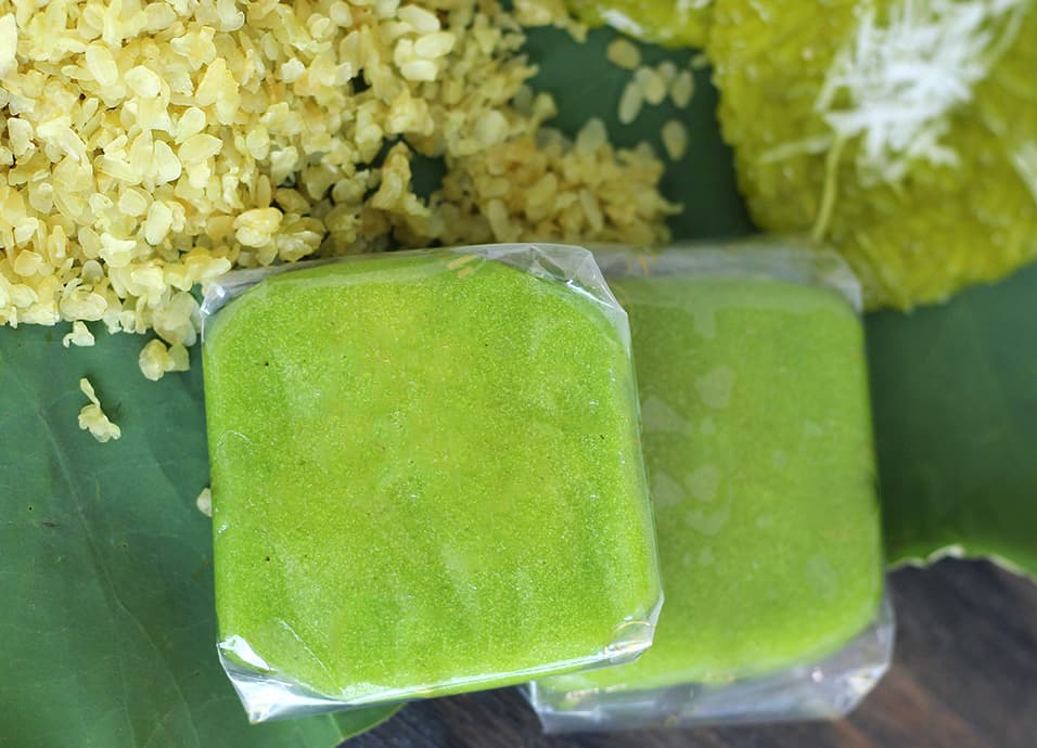 Gửi hỏa tốc bánh cốm Hà Nội đến Đà Nẵng