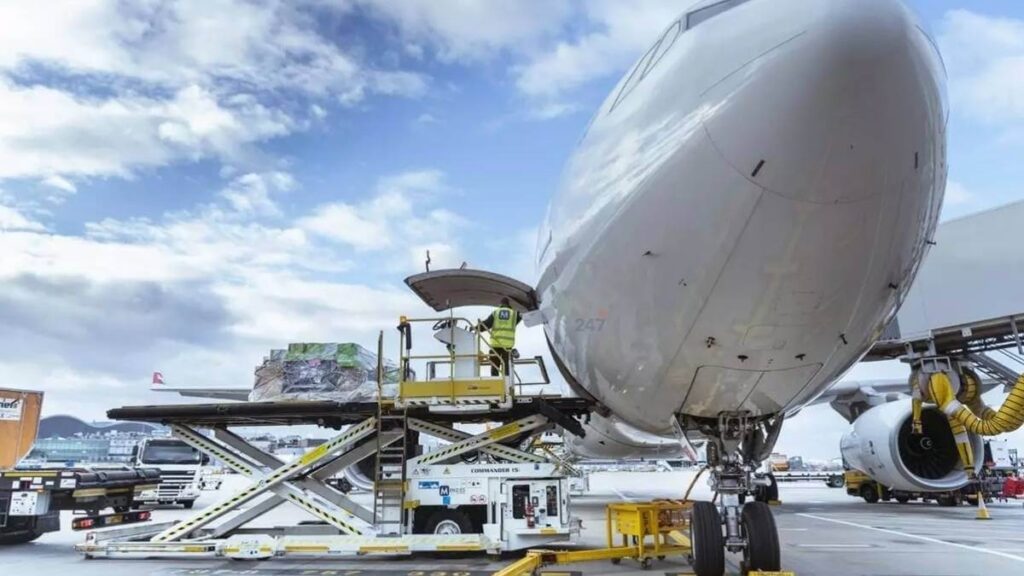FIATA đề nghị lùi áp dụng sửa đổi khuôn khổ DAWB đến tháng 10/2026